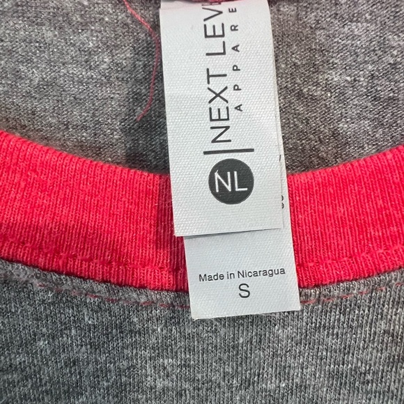 Next Level Apparel Sea Dog Red and Gray Shirt Size Small - Picture 7 of 8